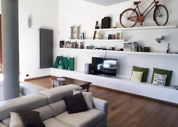 Villa On Of The Hill With Great Valley View Perugia