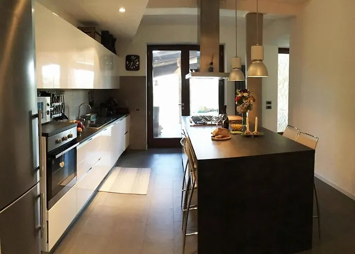 On Of The Hill With Great Valley View Villa *